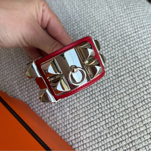 Hermes Epsom Collier De Chien CDC Bracelet in Rouge Casaque - Picture 2 of 7
